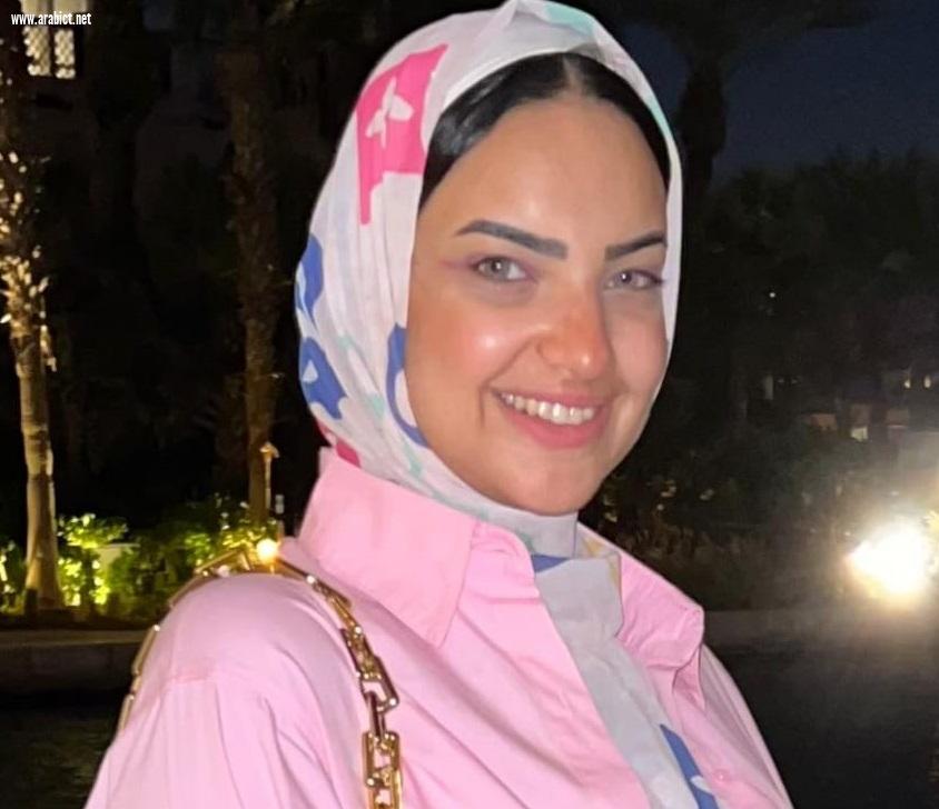 خبيرة متخصصة ترجح: 
